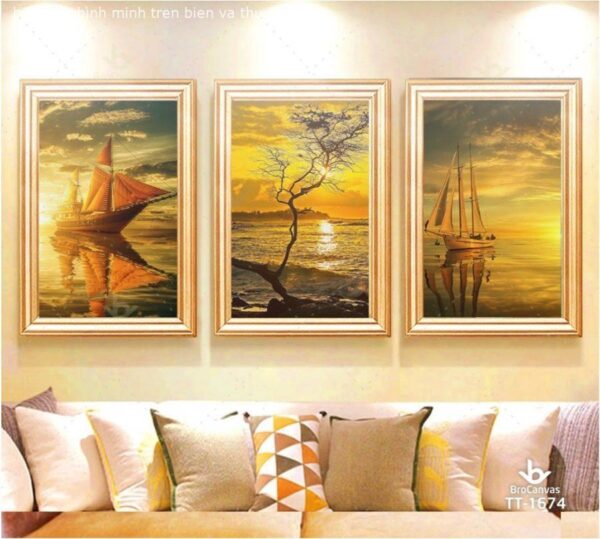 Bộ Tranh Bình Minh Trên Biển Và Thuyền Buồm TT-1674