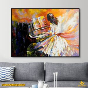 BRO6451 Tranh Trang Trí Cô Gái Đánh Đàn Piano Sơn Dầu In Canvas