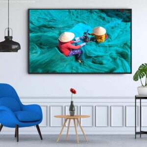 BRO4116 Bức Tranh Ngư Dân Đan Lưới Chuẩn Bị Ra Khơi
